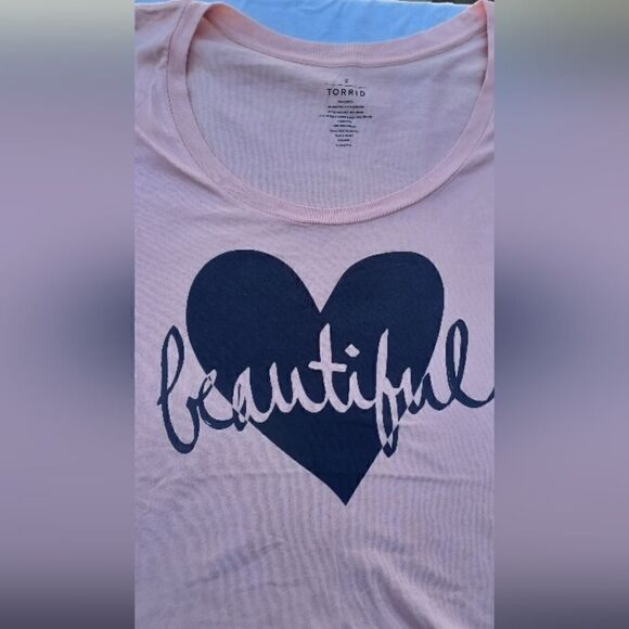 NWOT Torrid Tee - Picture 2 of 4